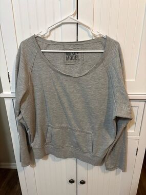 Make + Model Anthropologie Gray Oversized Pocket Sweatshirt Size Large Boho